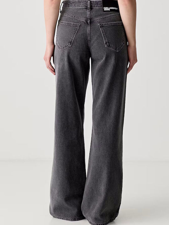 Damenjeans mit hohem Bund in Relaxed Fit