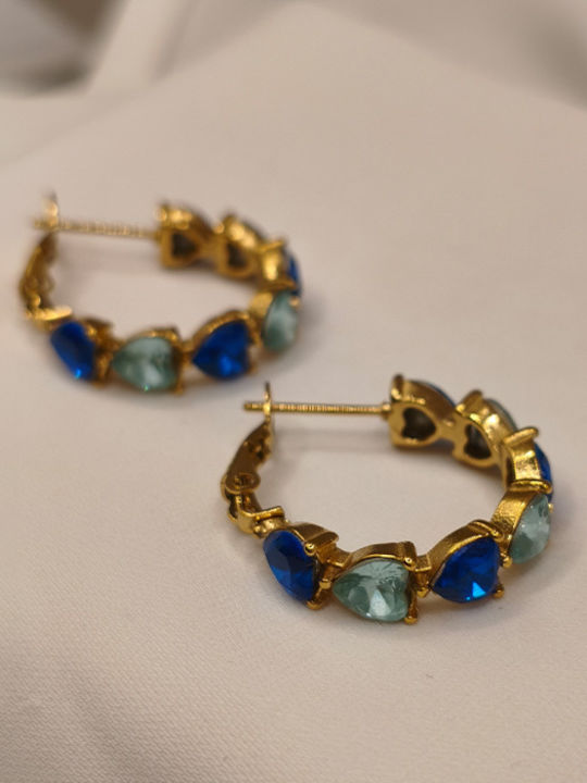 Blaue Creolen