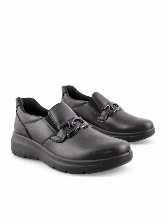 Leather Women's Moccasins in Black