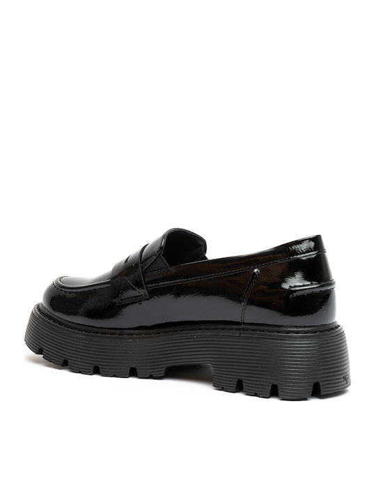 Women's Loafers in Black