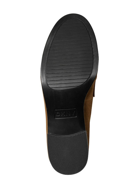 Leather Pumps with a Chunky Low Heel Brown