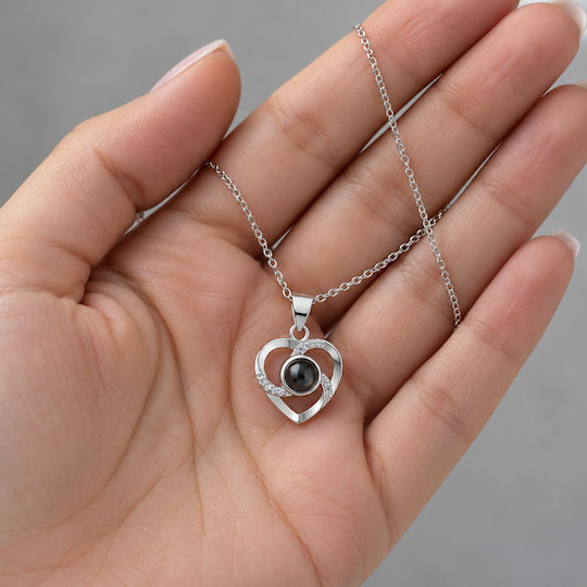 Eternal Rose Box Necklace “I Love You” 100 Languages White