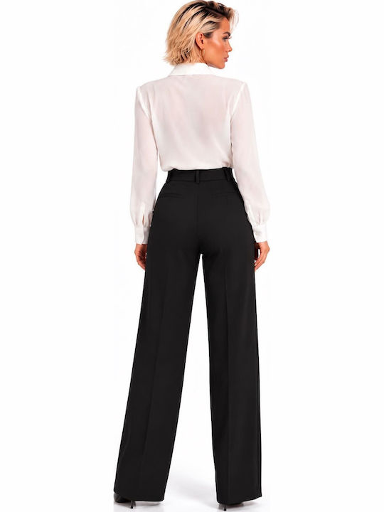 Woman's Fashion Woman's Fashion