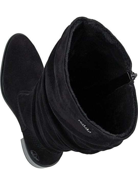 Damenstiefel mit schwarzem Fell