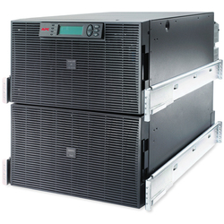 APC Smart-UPS RT 15kVA RM 12000W mit 8 IEC Steckdosen