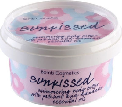 Bomb Cosmetics Sunkissed Shimmering Body Butter Hidratant Untură pentru Corp 210ml