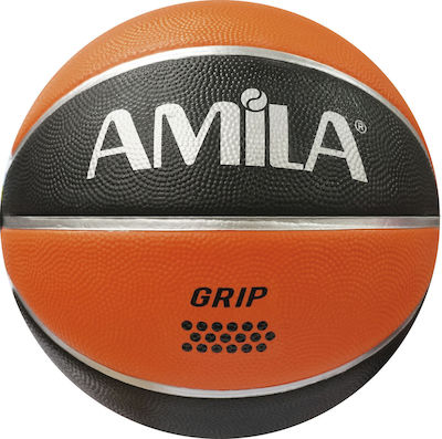 Amila Basketball Draußen