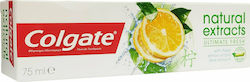 Colgate Natural Extracts Zahnpasta für Aufhellu...