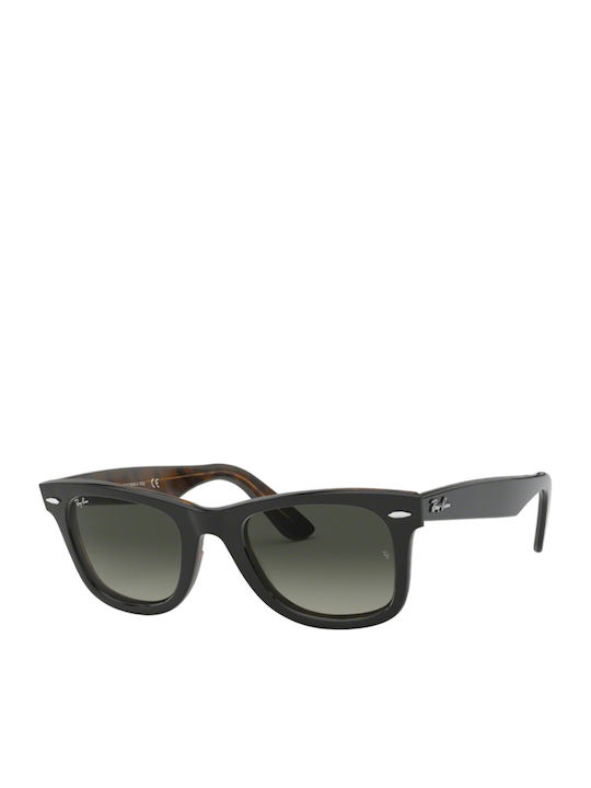 Ray Ban Wayfarer Unisex Sunglasses with Black T...
