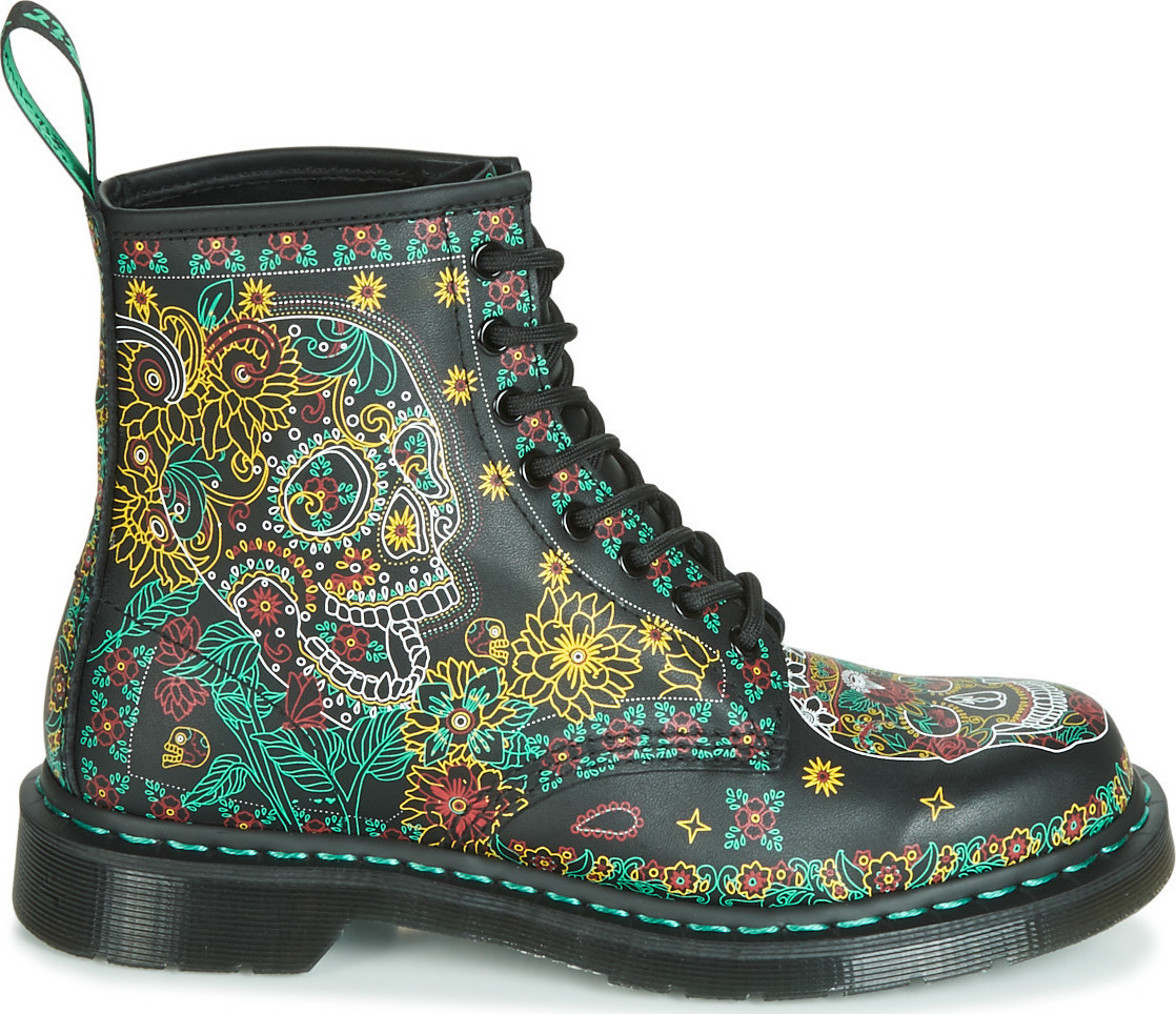 Dr martens hot sale 1460 skull backhand