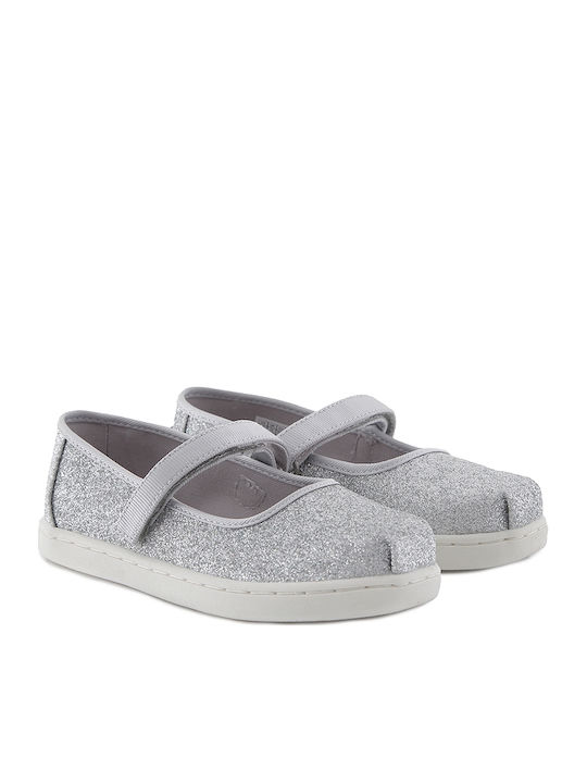 Toms