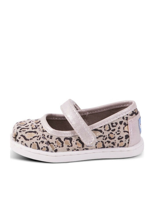 Toms