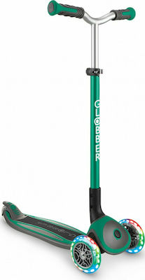 Globber Kids 3-Wheel Scooter Master Lights Green