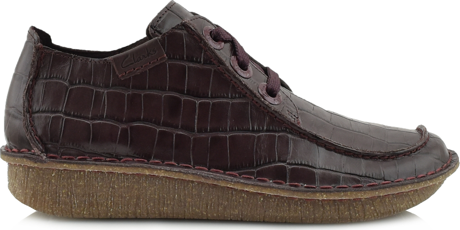 clarks funny dream brown