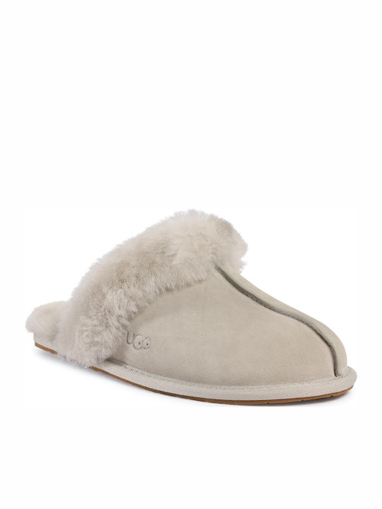 UGG Scuffette II Χειμερινές Γυναικείες Παντόφλε...