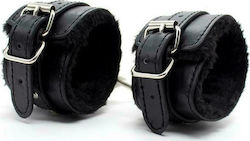 Fetish Addict Fur Lined Adjustable Handcuffs Χειροπέδες σε Μαύρο Χρώμα