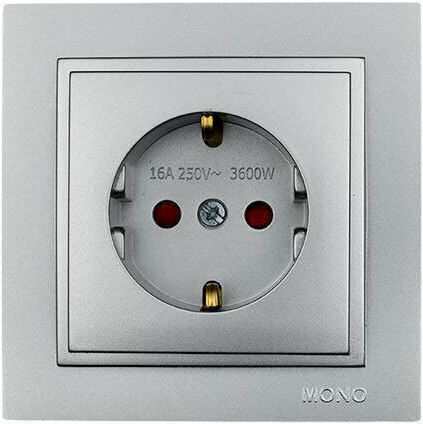 Mono Electric Despina Single Power Safety Socket Silver