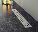 Karag Ergo 400 Stainless Steel Channel Floor Silver