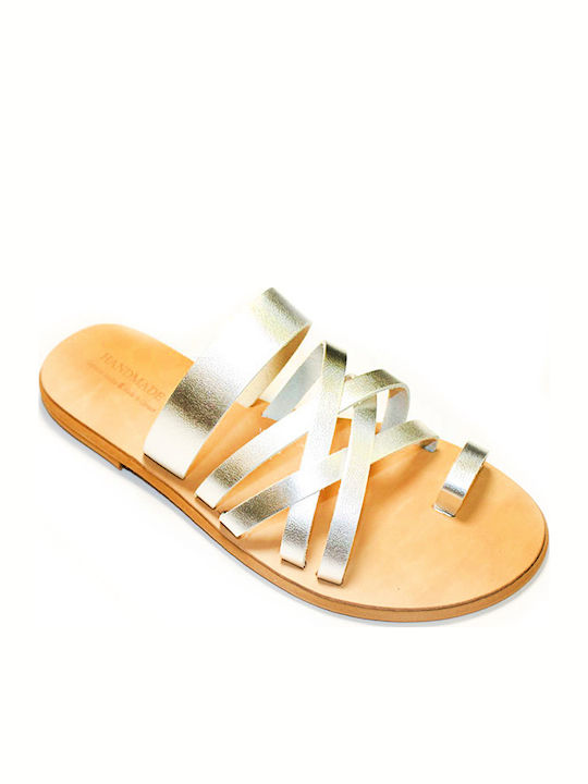 Women's leather sandal in silver color
