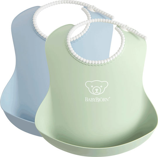BabyBjorn Αδιάβροχη Σαλιάρα Πλαστική με Κουμπί Soft με Τσέπη Powder Blue/Powder Green 2τμχ