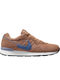 Nike Venture Runner Sneakers Brown