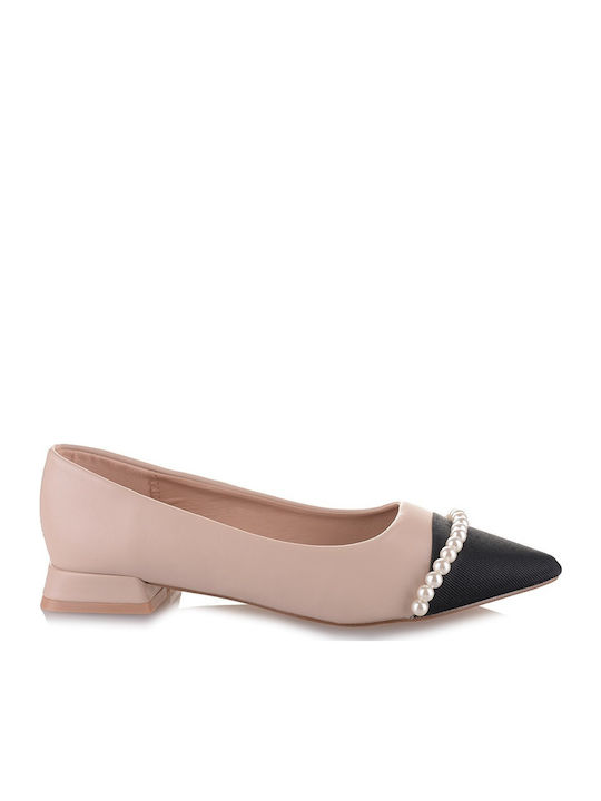 Famous Shoes