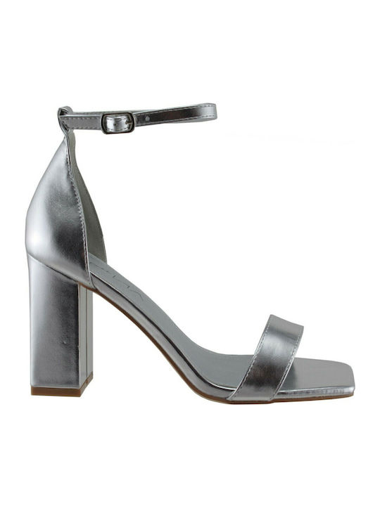 Envie Shoes Πέδιλα Ασημί