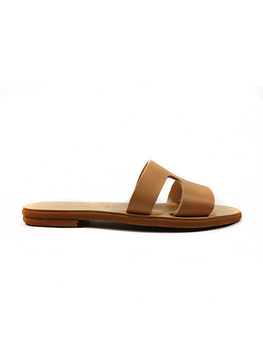 Women's leather sandals in natural color