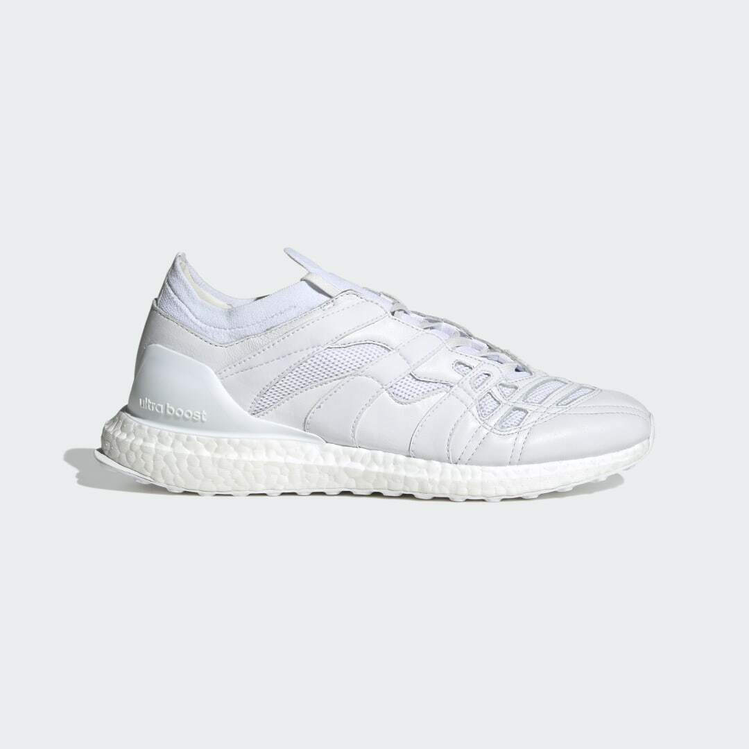 Adidas predator accelerator trainers clearance