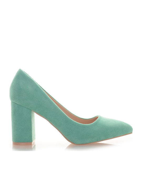 Famous Shoes