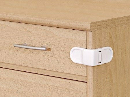 Reer Cabinet & Drawer Lock with Sticker made of Plastic in White Color 1pcs