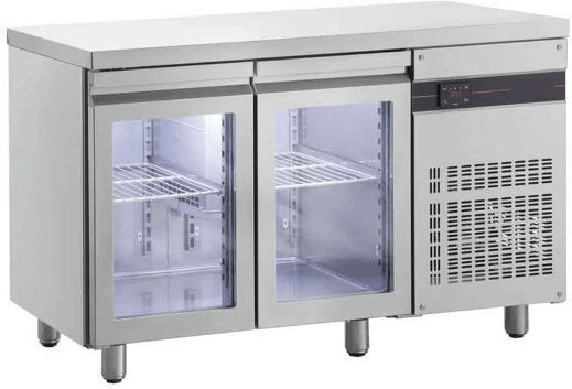 Inomak Английски превод: Stainless Steel Refrigerator Counter 270лт with 2 Glass Doors and Cooling Machine 0/+10°C L134xW70xH88см Pine