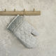Nima Naive Oven Mitt Beige