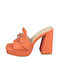 Gianna Kazakou Leder Mules mit Chunky Hoch Absatz in Orange Farbe