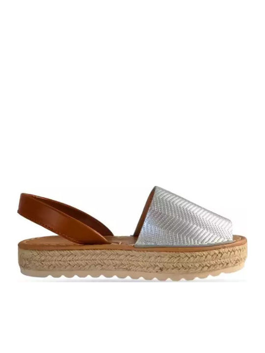 Flache Sandalen für Damen in Silber Farbe