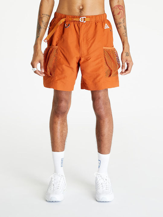Nike ACG Snowgrass Herrenshorts Orange