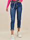 Damenjeans in Enger Passform