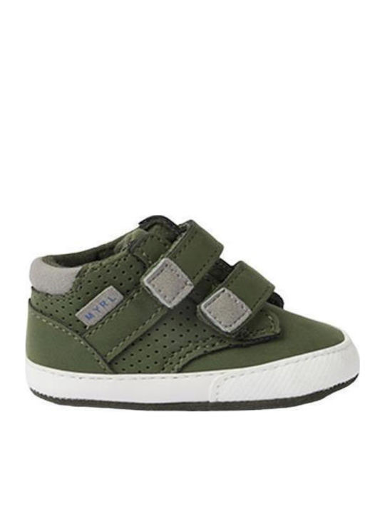 Mayoral Βρεφικά Sneakers Αγκαλιάς