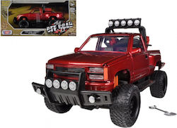 Motormax Modeling Figure Car Red in Scale 1:24