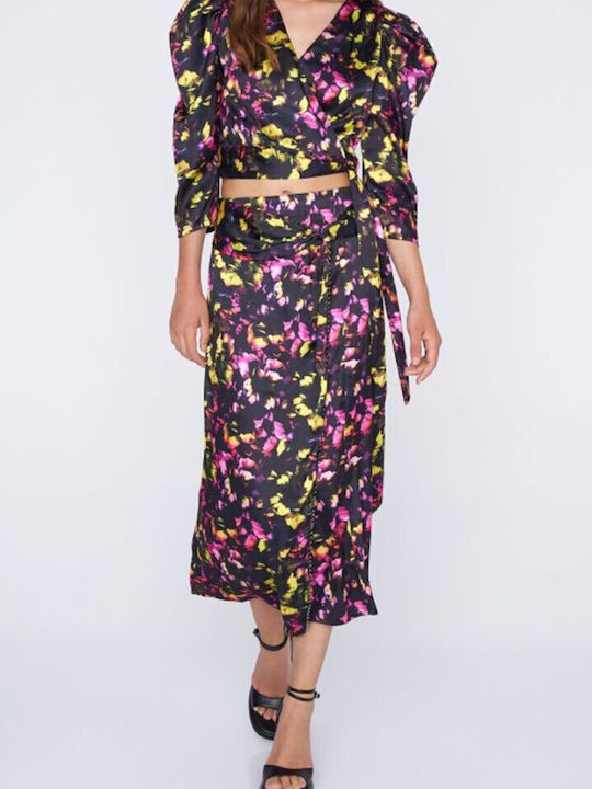 Ale - The Non Usual Casual Satin High Waist Midi Skirt Floral in Black color