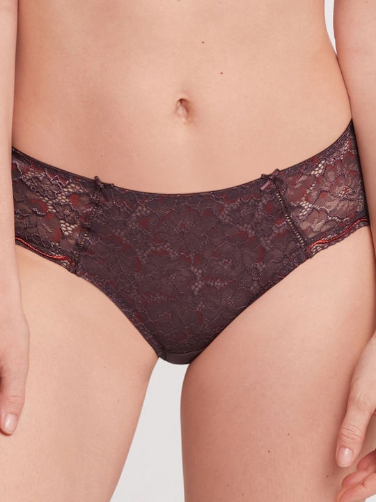 Femeie Boxer Maro