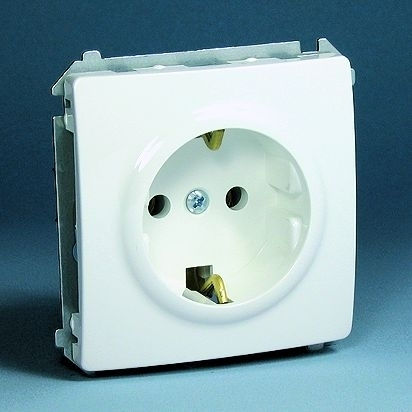 Kontakt-Simon Power Socket White 1pcs