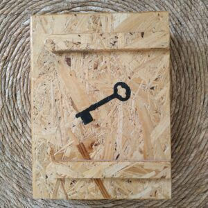 Country Casa Wooden Key Hook 30x24x4cm