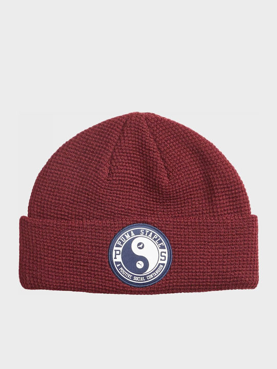 Beanie Unisex Beanie Knitted in Red color