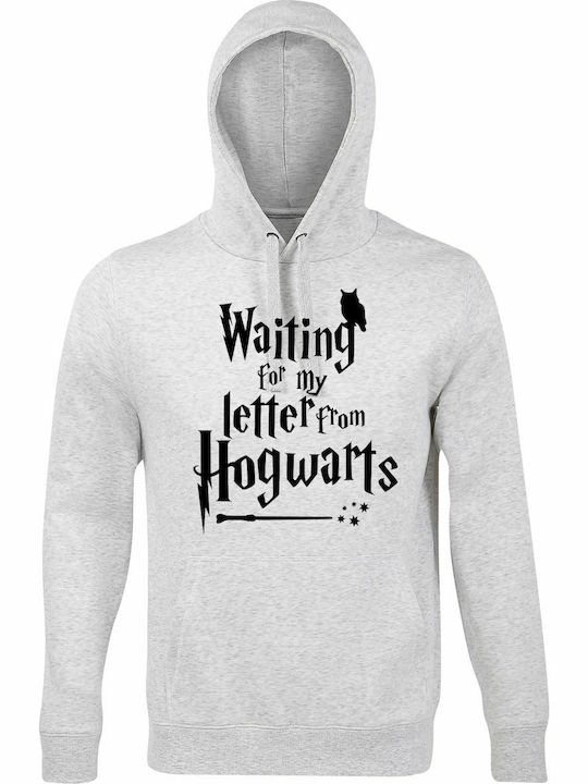 Waiting for my letter from Hogwarts, Harry Pott...