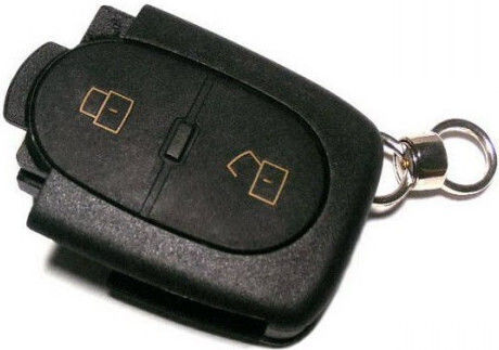 Audi mit 2 Tasten für Auto