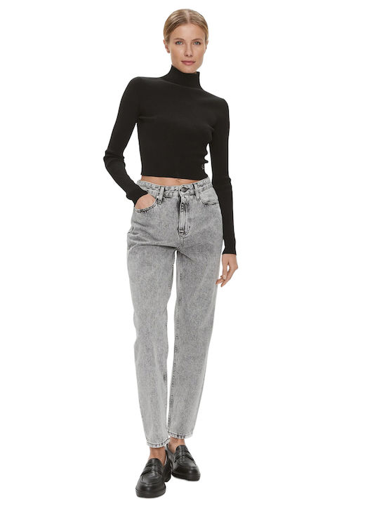 Calvin Klein Women's Jeans in Mom Fit Grey