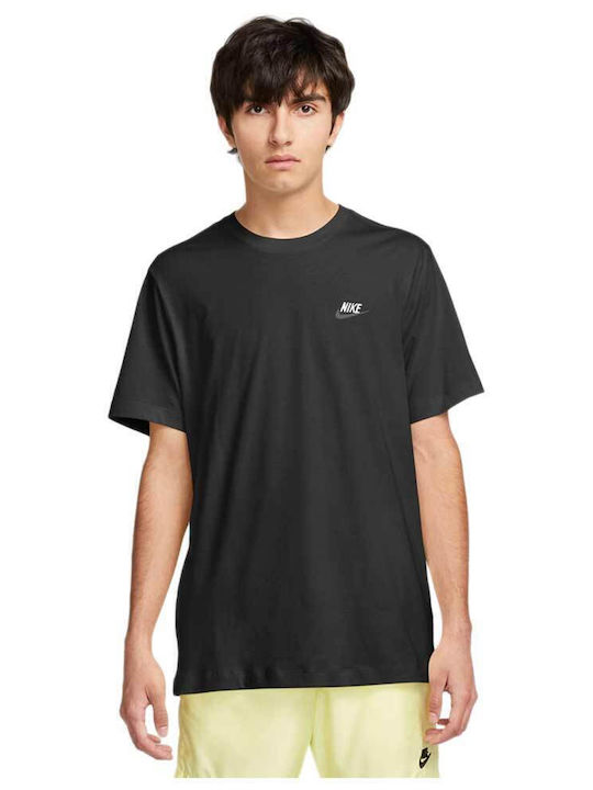 Nike T-shirt Black.