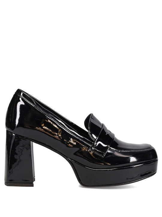 Women's Moccasins in Black Color