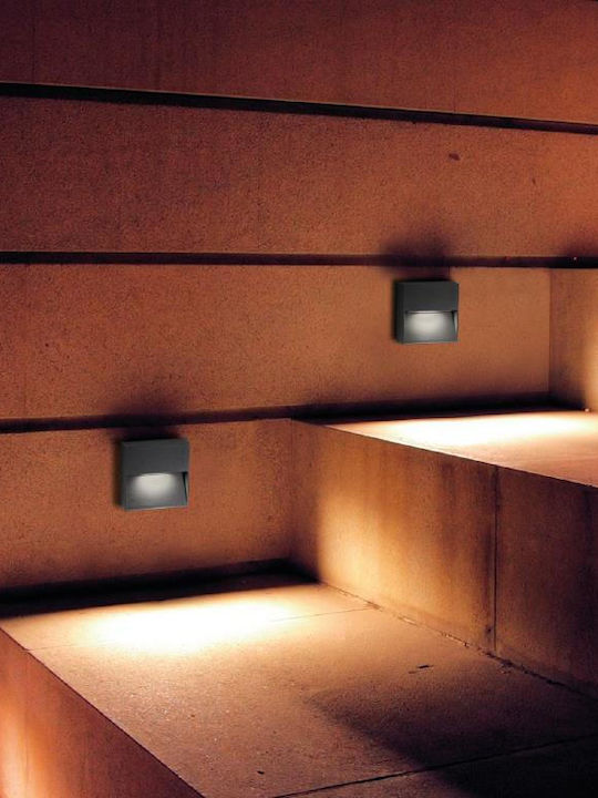 Zafferano Επιτοίχιο Εξωτερικό Φωτιστικό LED IP54 4.5W με Θερμό Λευκό Φως 10x10x3εκ.